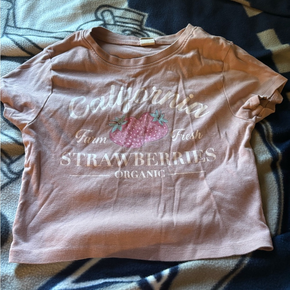 Forever 21 Pink Short Sleeve Tee with Graphic Print